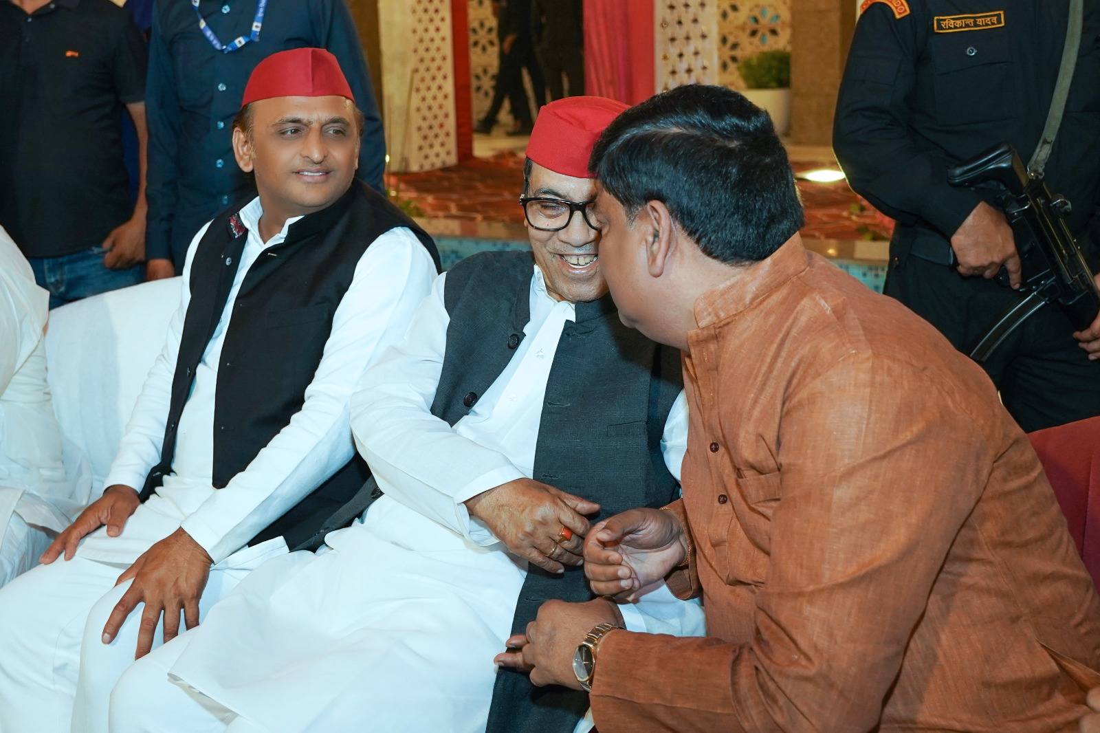 492542119_1195960145224414_5337600557524607035_n