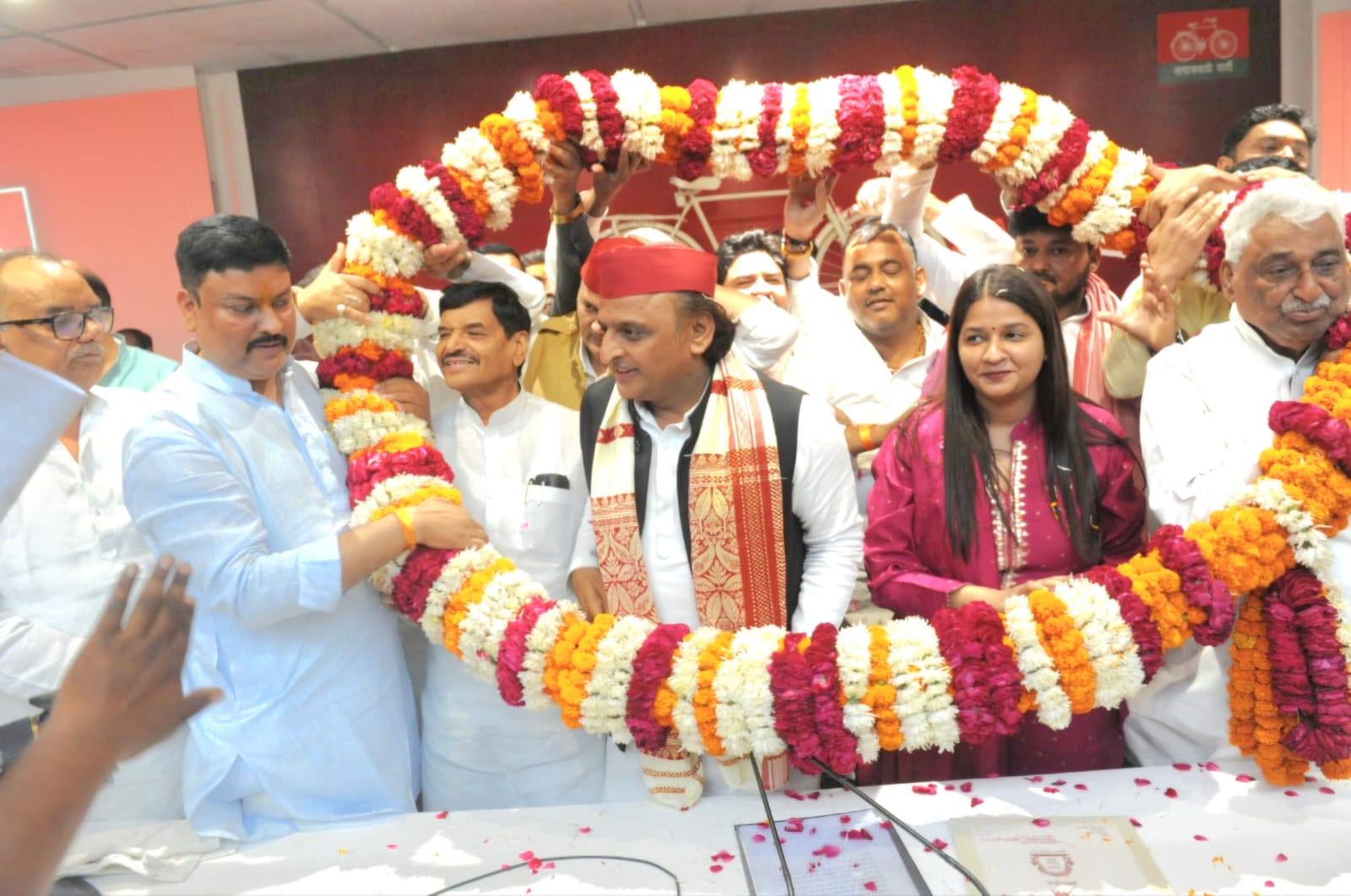 496005938_1206133350873760_8188824024333449771_n